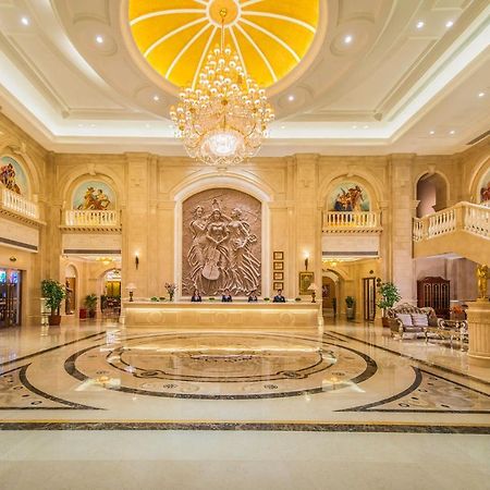 Vienna Classic Hotel Ganzhou Meilin エクステリア 写真