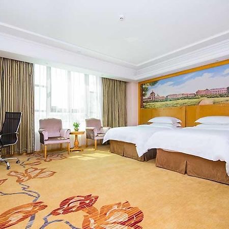 Vienna Classic Hotel Ganzhou Meilin エクステリア 写真