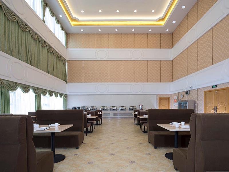 Vienna Classic Hotel Ganzhou Meilin エクステリア 写真